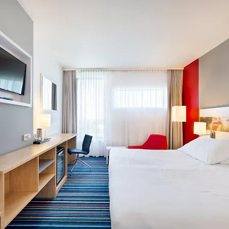 Holiday Inn Prague Airport By Ihg-3
