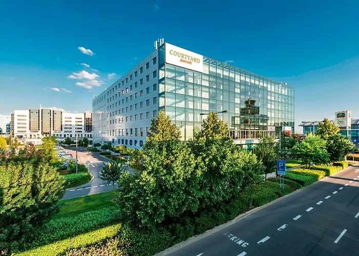 Hotel Courtyard By Marriott Prague Airport